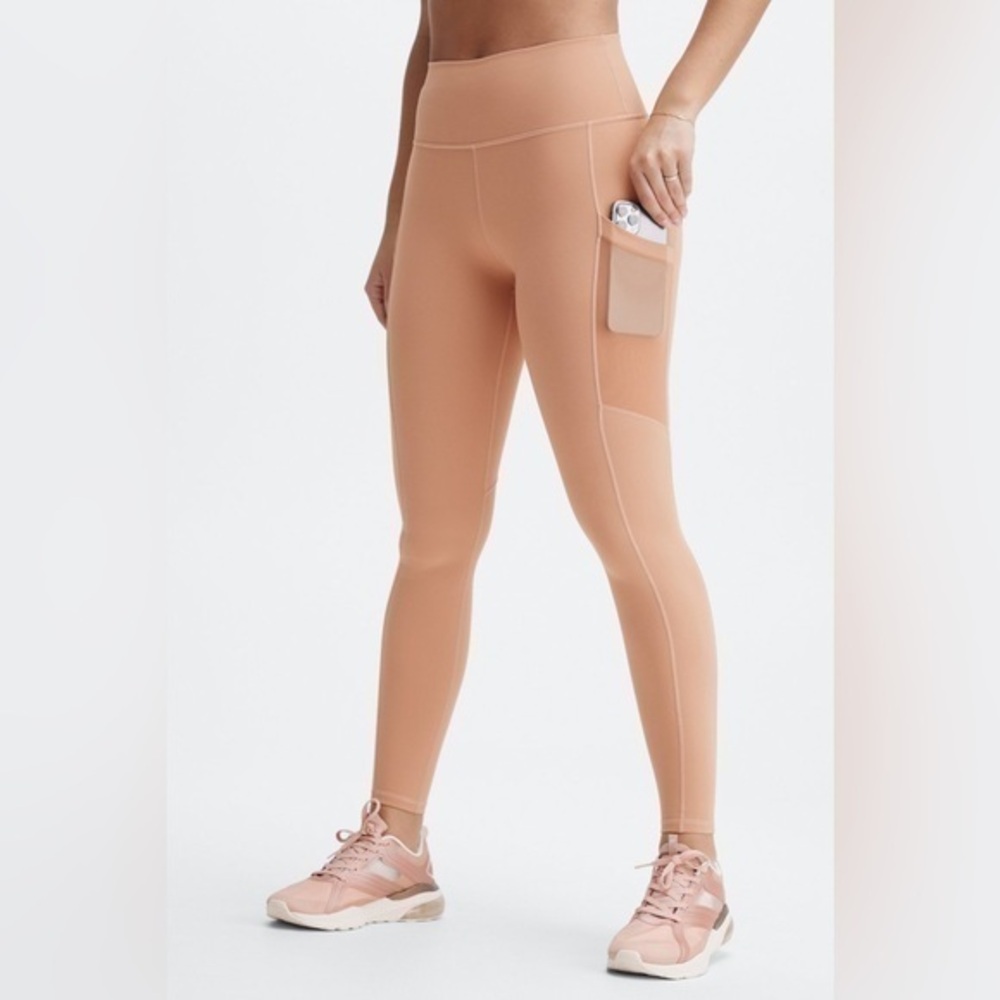 Fabletics Nude Maplewood On-The-Go PowerHold® High-Waisted Legging size Small